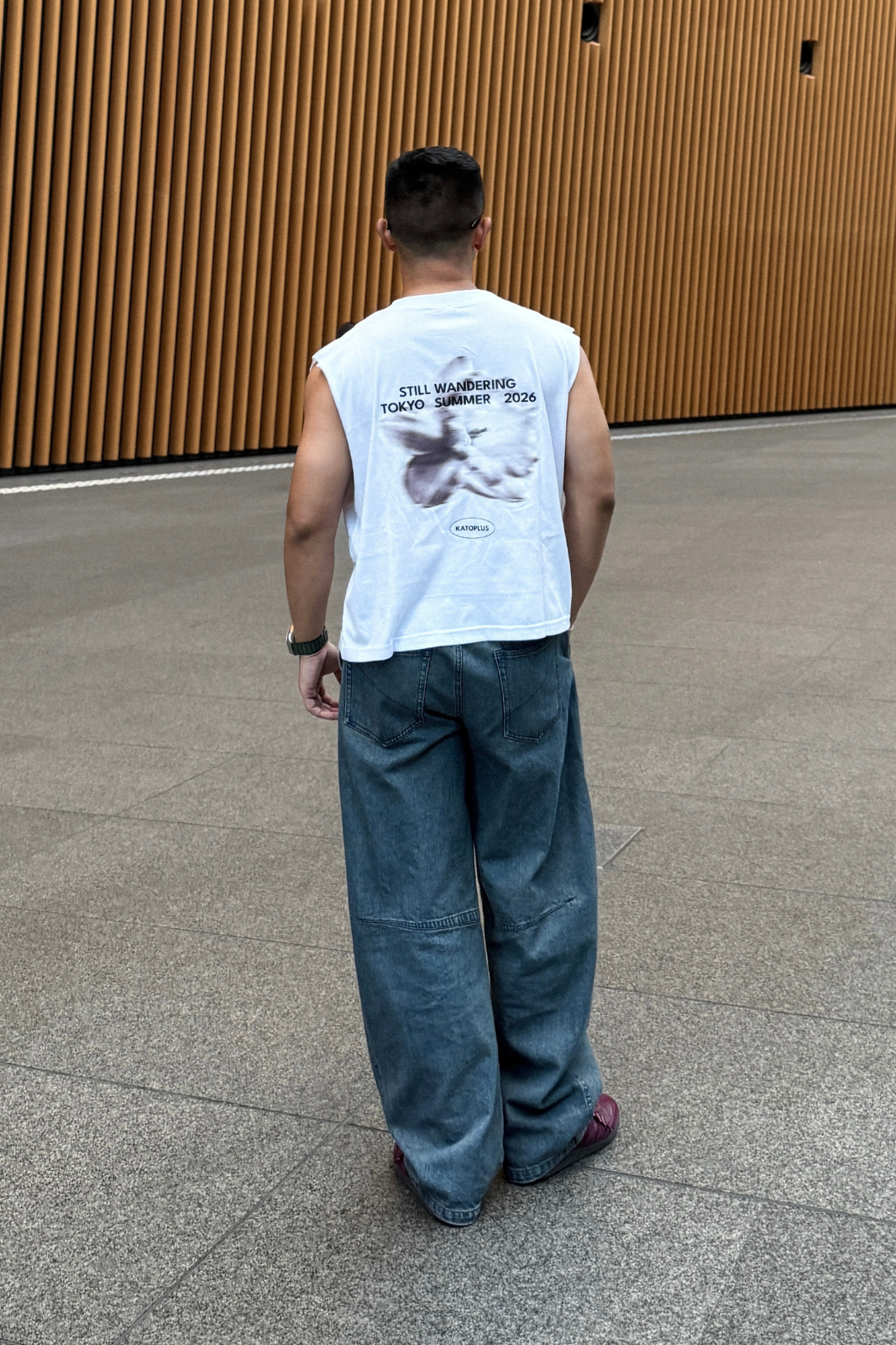 Kamikochi Sleevesless Tee