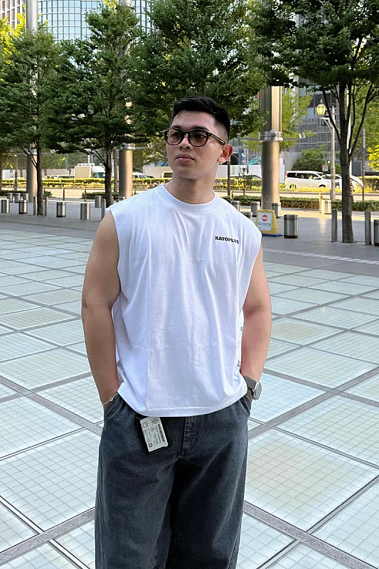 Kamikochi Sleevesless Tee